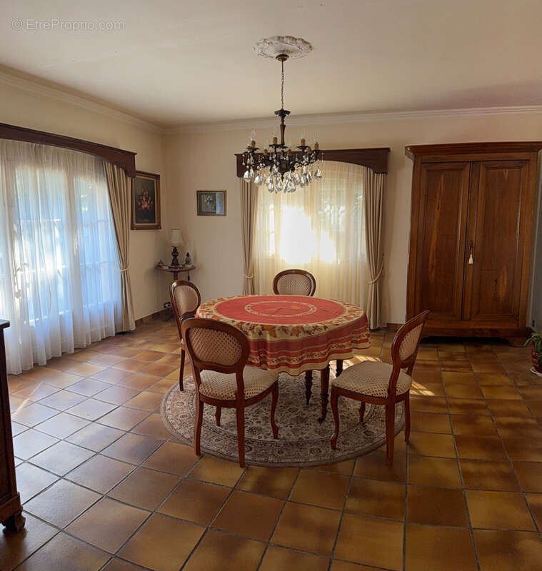 Maison à LA DESTROUSSE