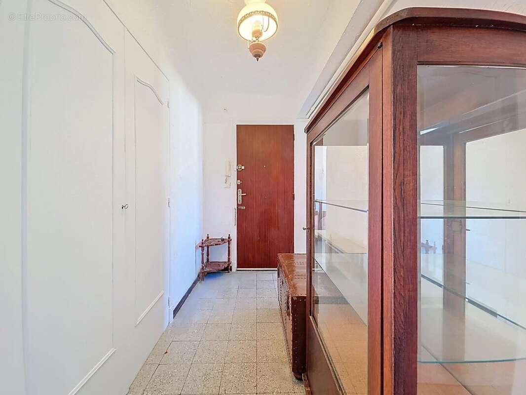 Appartement à LE CANNET