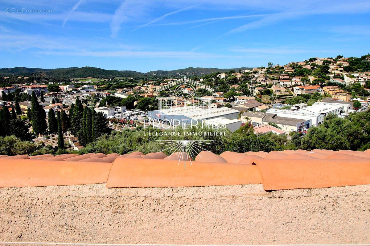 Maison à LE LAVANDOU