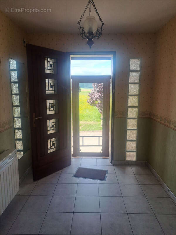 Maison à SIVRY-SUR-MEUSE