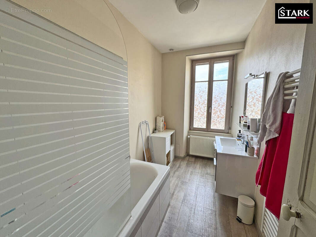 Appartement 124 m² à Lure  - photo 7