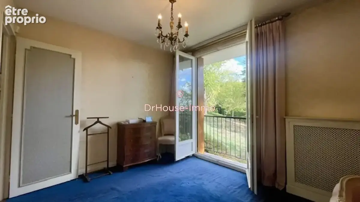 Appartement 5 pièces 109 m² à vendre à Le Raincy (93340) - photo 8