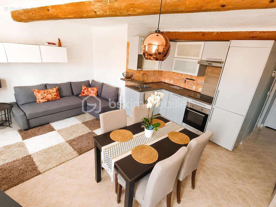 Appartement à OLLIOULES