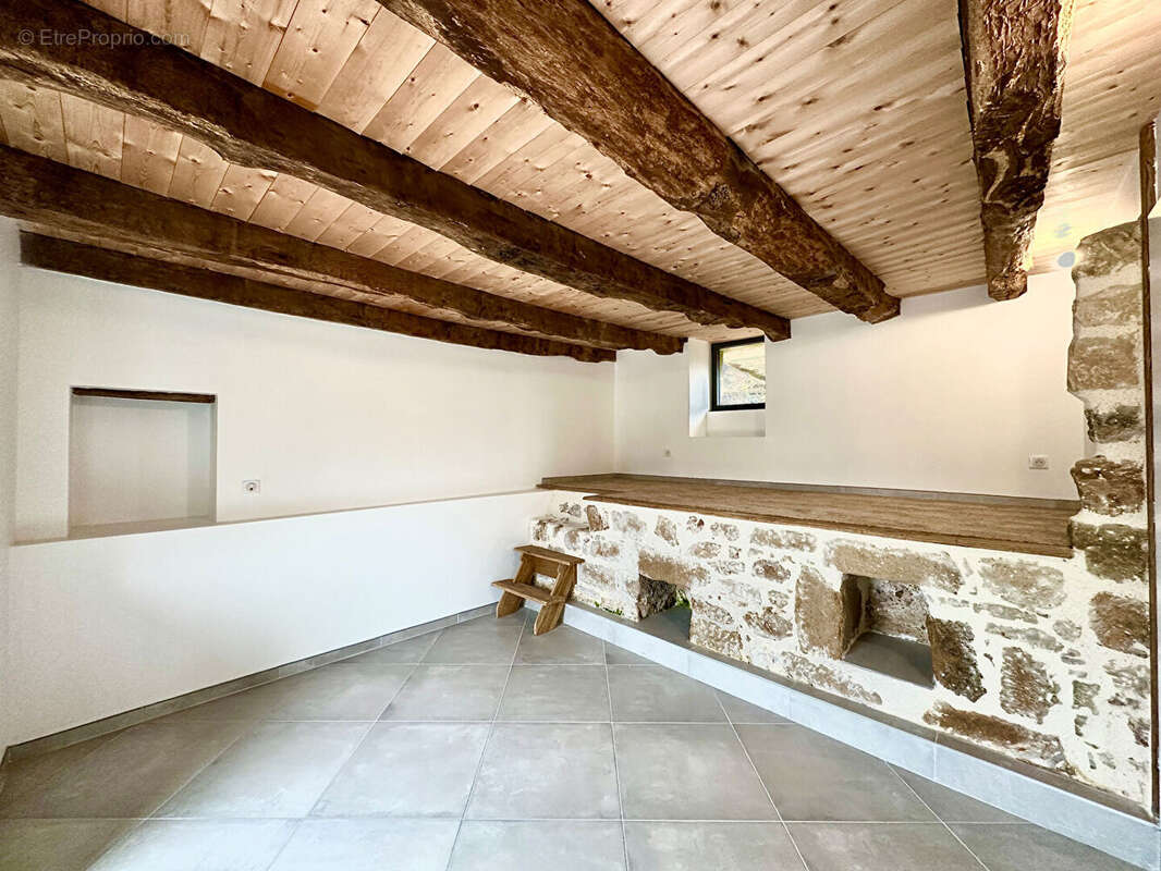 Maison à BRIVE-LA-GAILLARDE