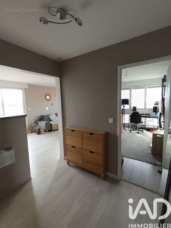 Photo 8 - Appartement à JUVISY-SUR-ORGE