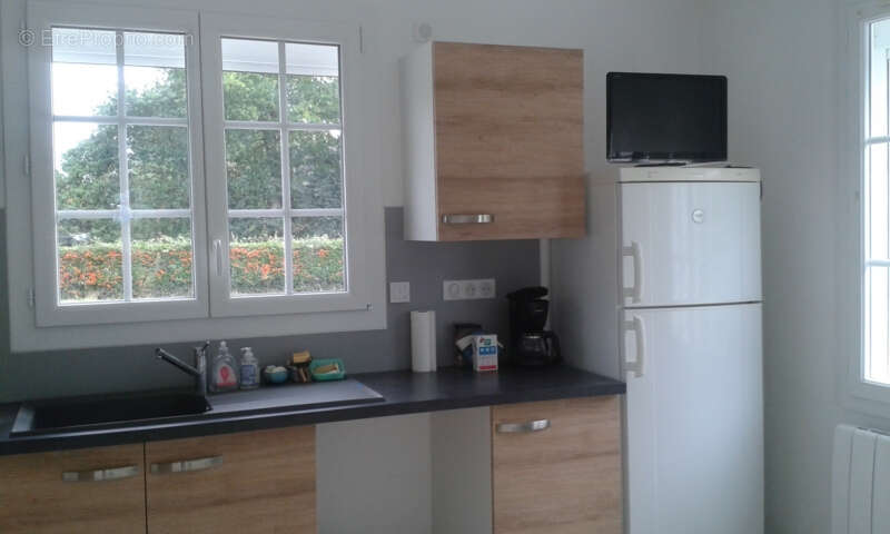 Maison à SAINT-ETIENNE-DE-MER-MORTE