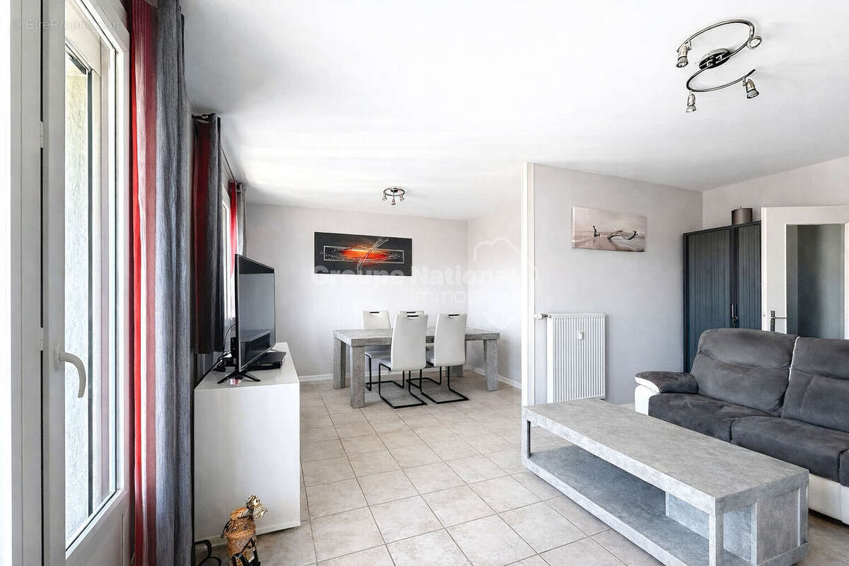 Appartement à MONTELIMAR