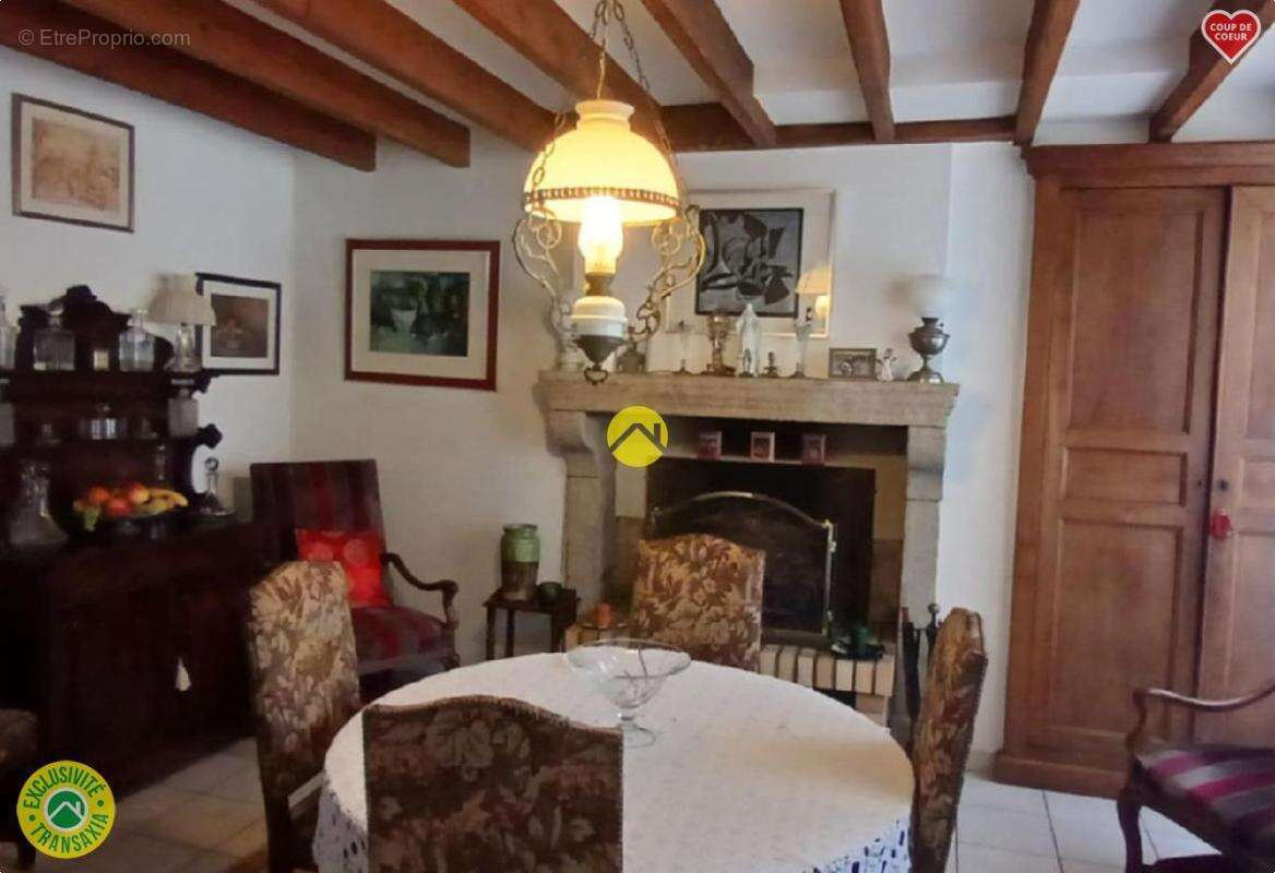 Maison à SAINT-SORNIN-LEULAC