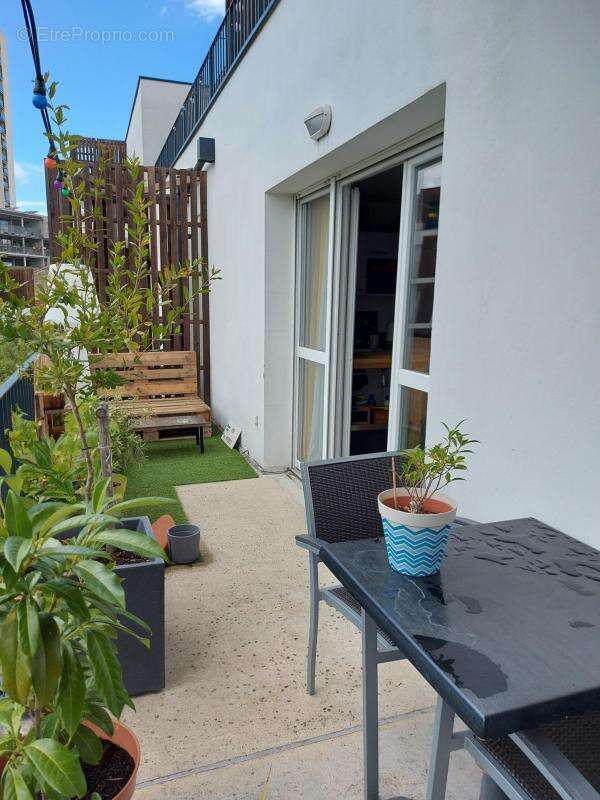 Bordeaux proche Chartrons, T2 avec balcon sur jardin et park - photo 2