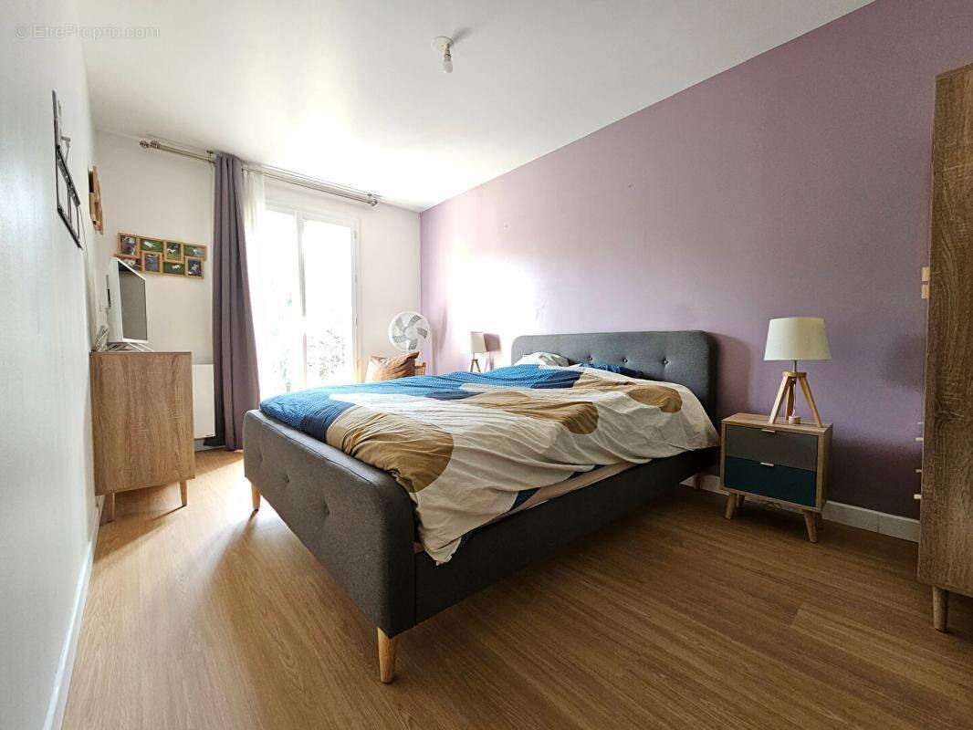 Appartement à MARINES