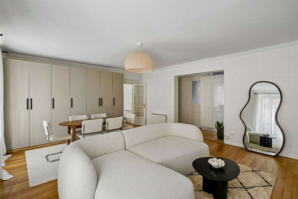 Appartement à CLICHY