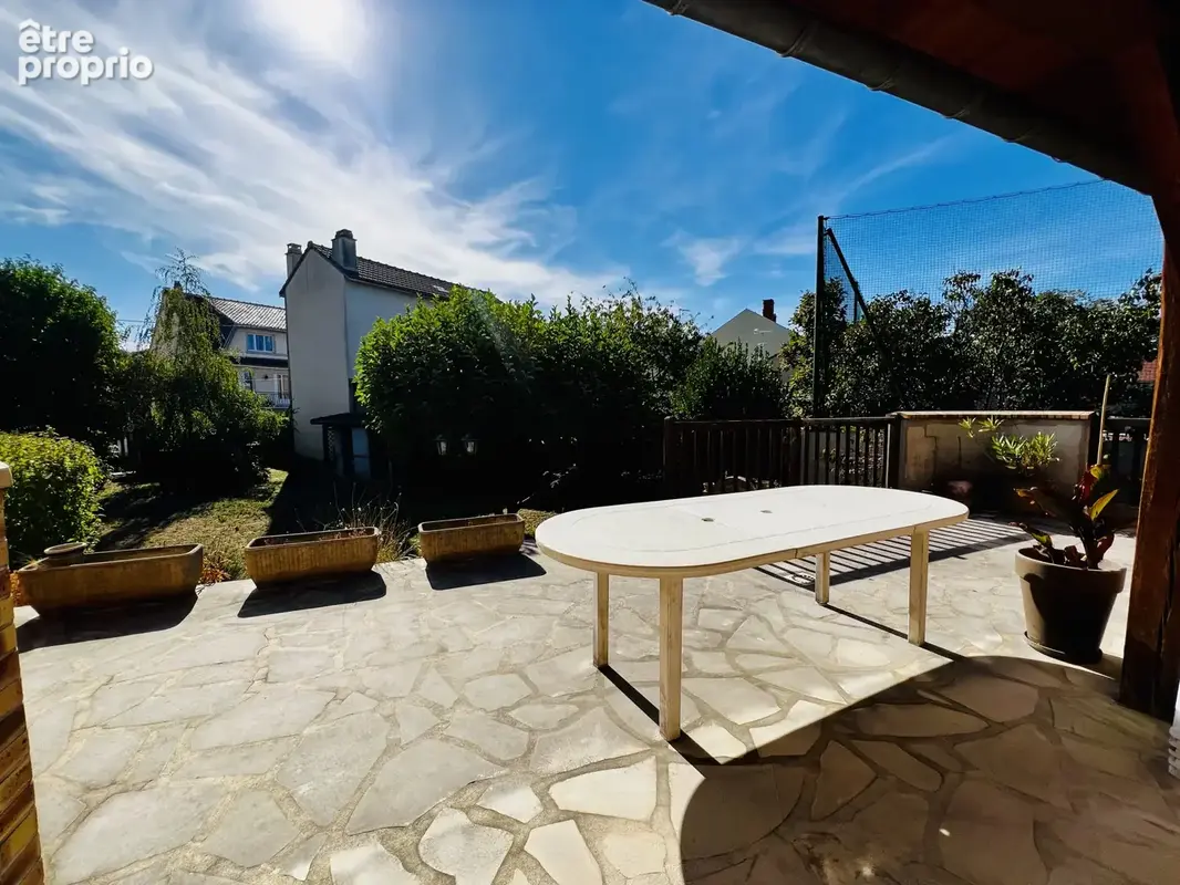 Pavillon familial 6 pièces avec sous-sol total et terrain de 477 m2 - photo 7