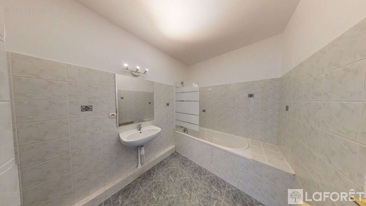 Appartement à MAICHE