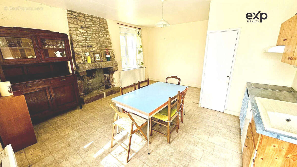 Maison à GORRON
