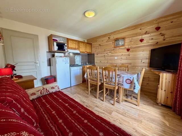 Appartement à ALBIEZ-MONTROND