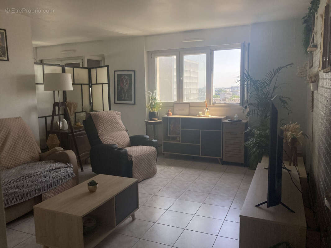 Photo 6 - Appartement à SARCELLES
