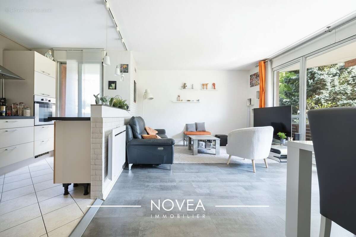 Appartement à LYON-5E