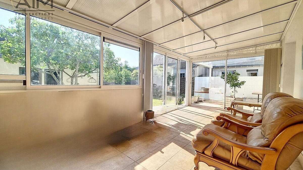 Maison à VERNOU-SUR-BRENNE