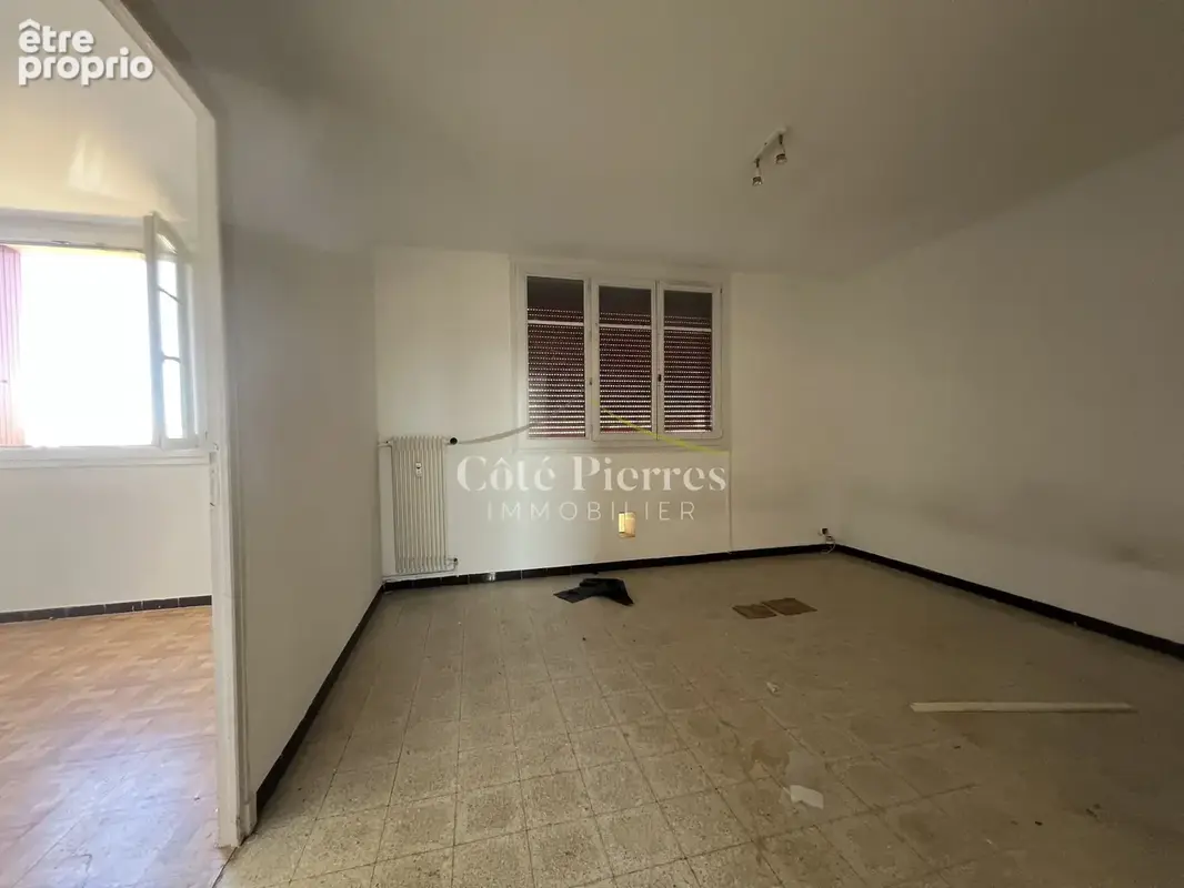 Nîmes- Appartement T2 avec parking - photo 2