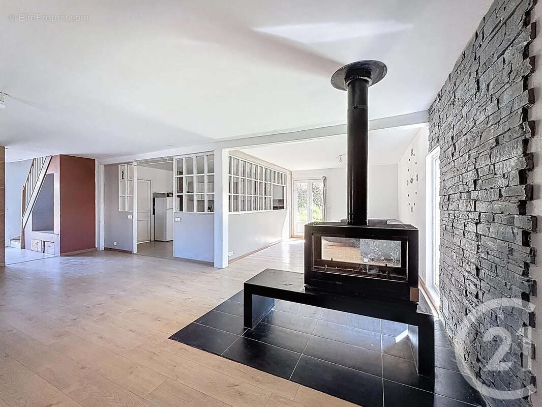 Maison 176 m² à Dinoze  - photo 9