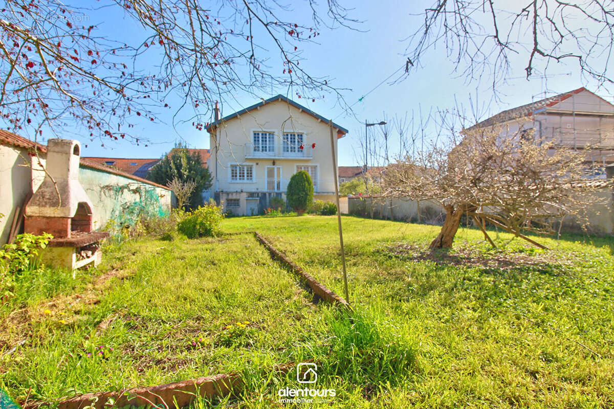 Maison à LANEUVEVILLE-DEVANT-NANCY
