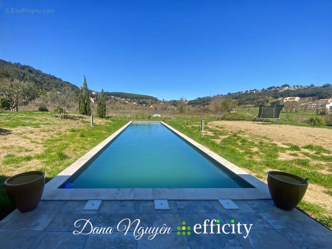 Maison à SAINT-MARTIN-DE-VALGALGUES