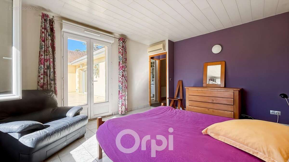 Maison à CHATELUS-LE-MARCHEIX