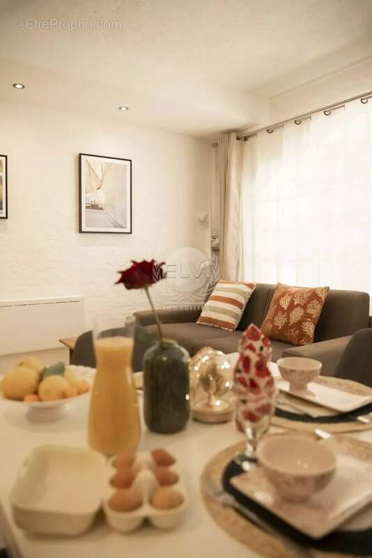 Appartement à GRIMAUD