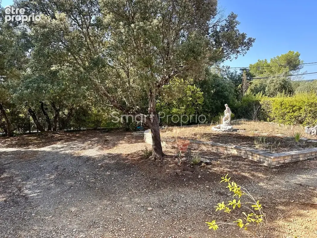 À Esparron-de-verdon, villa à acheter pour résidence principale ou secondaire - photo 5