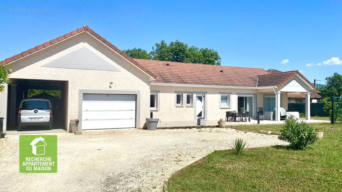 Maison à MONTALIEU-VERCIEU