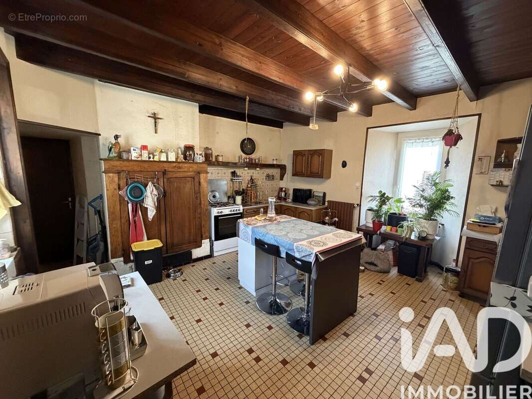Maison 120 m² à Vernoux-En-Gatine  - photo 5