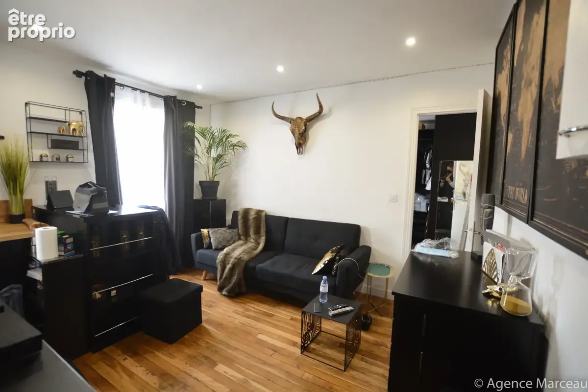 2 Pièces de 29m2 à Courbevoie Marceau - photo 2
