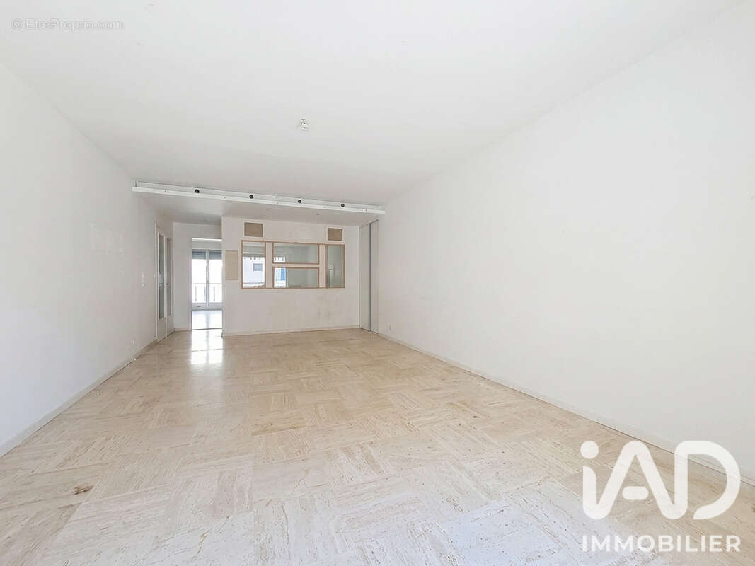 Photo 3 - Appartement à LE CANNET