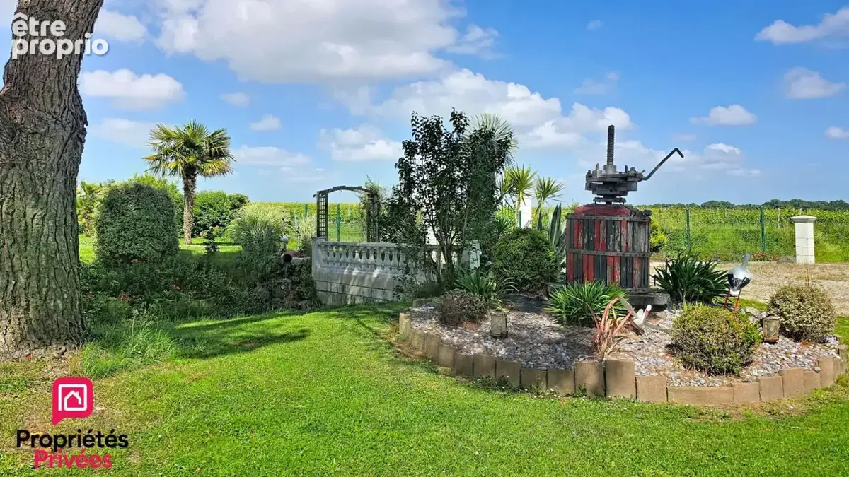VIAGER OCCUPÉ : Moulin paysager d'exception du XVIII siècle À 30 minutes des plages de Royan - photo 9