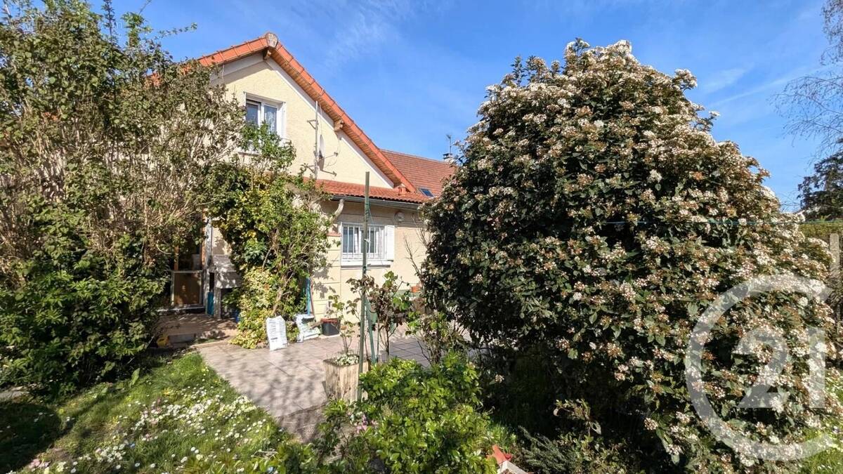 Maison à CHAMPIGNY-SUR-MARNE