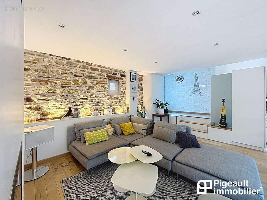 Maison T7 à vendre - 5 chambres - Rennes - Sainte Thérèse - Jardin - photo 14