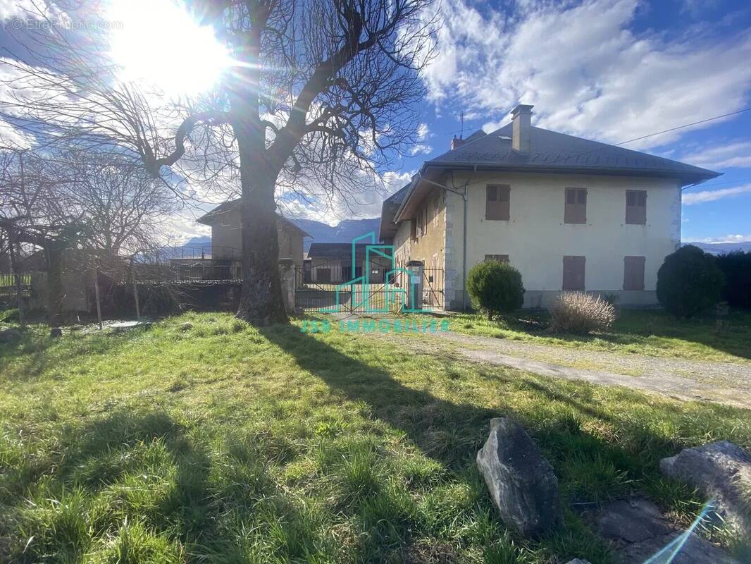 Maison à MONTMELIAN