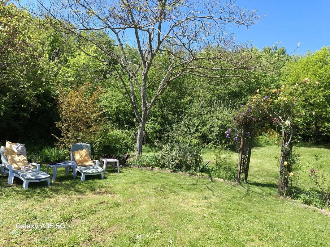 Maison à SAINT-JEAN-DU-BOUZET