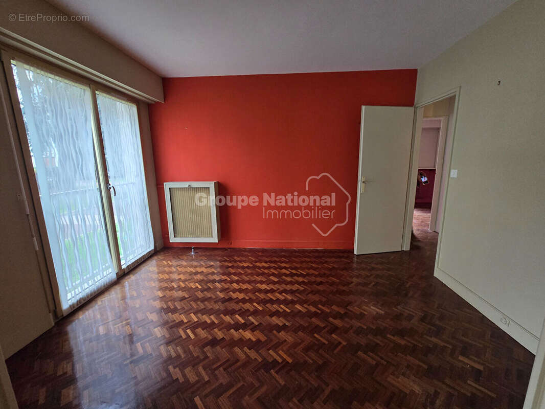 Appartement à VERSAILLES