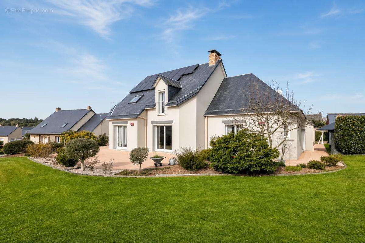 Maison à MORTAIN