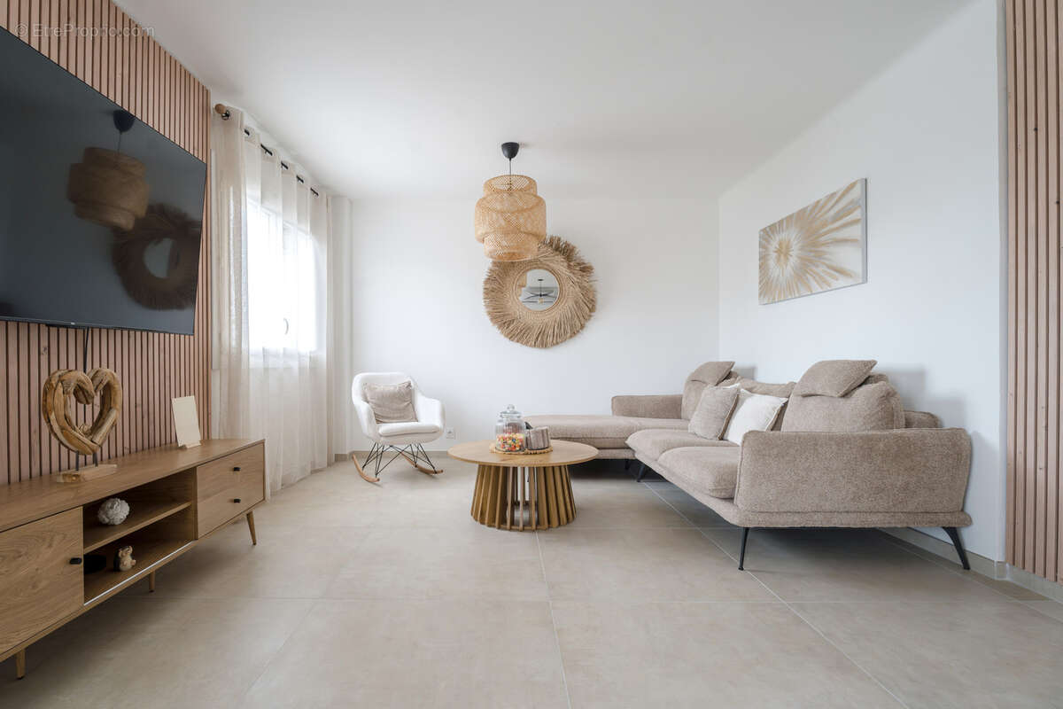 Appartement à LA VALETTE-DU-VAR