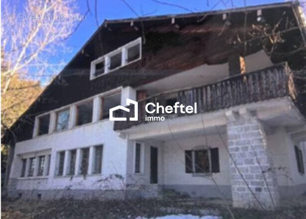 Maison à ARACHES-LA-FRASSE