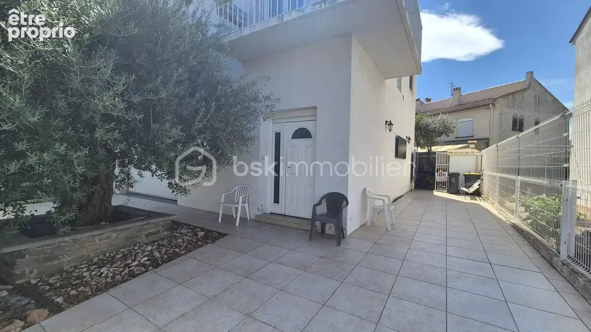 A vendre maison de ville 3 faces de 138m² sur terrain de 250m² a elne - centre ville - cinq chambres - garage exceptionnel - ver - photo 30