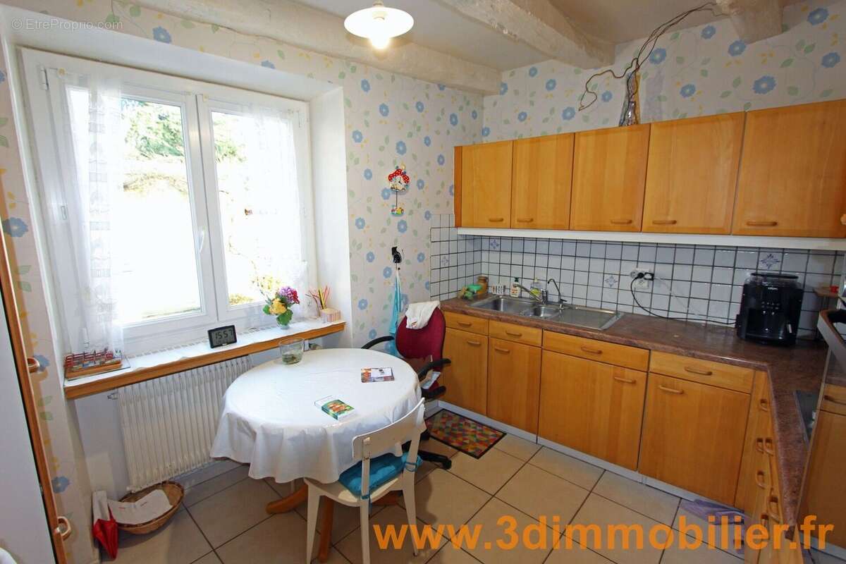 Photo 4 - Maison à LONS-LE-SAUNIER