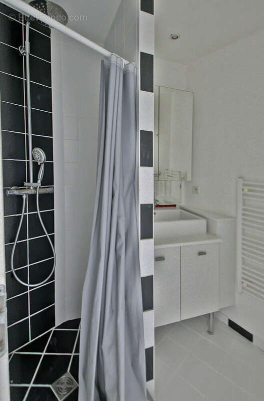 Appartement à BOURGOIN-JALLIEU