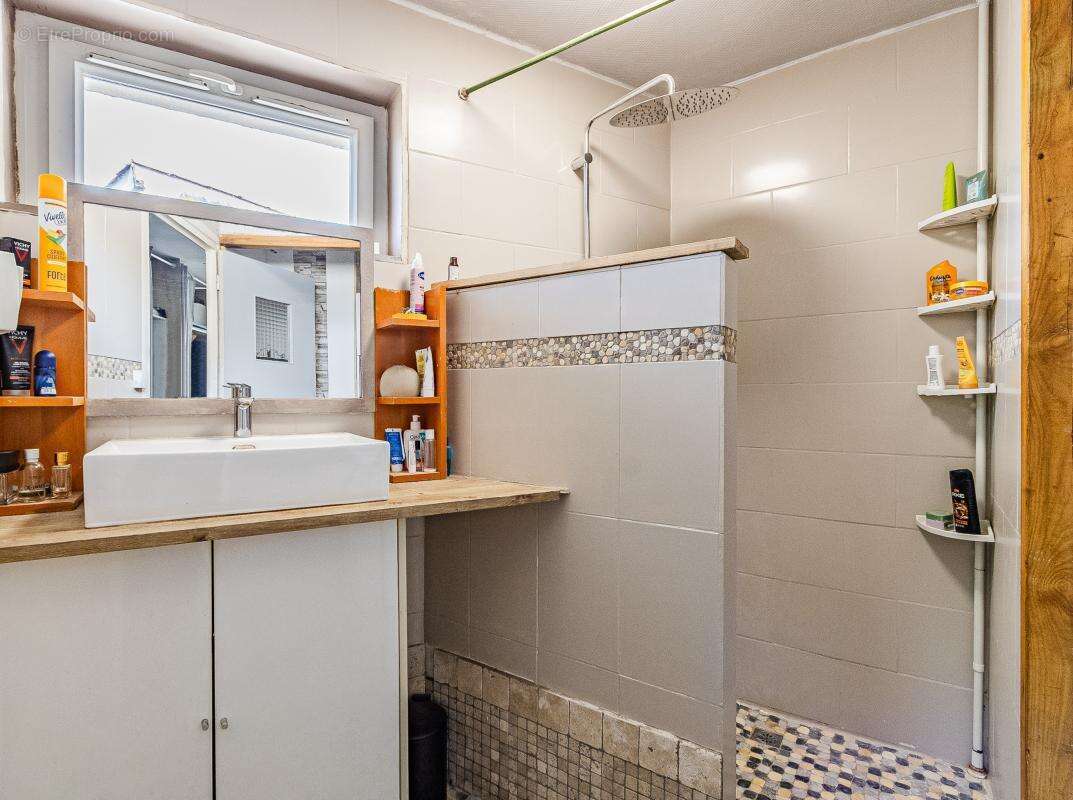 Appartement à CIVRIEUX-D'AZERGUES