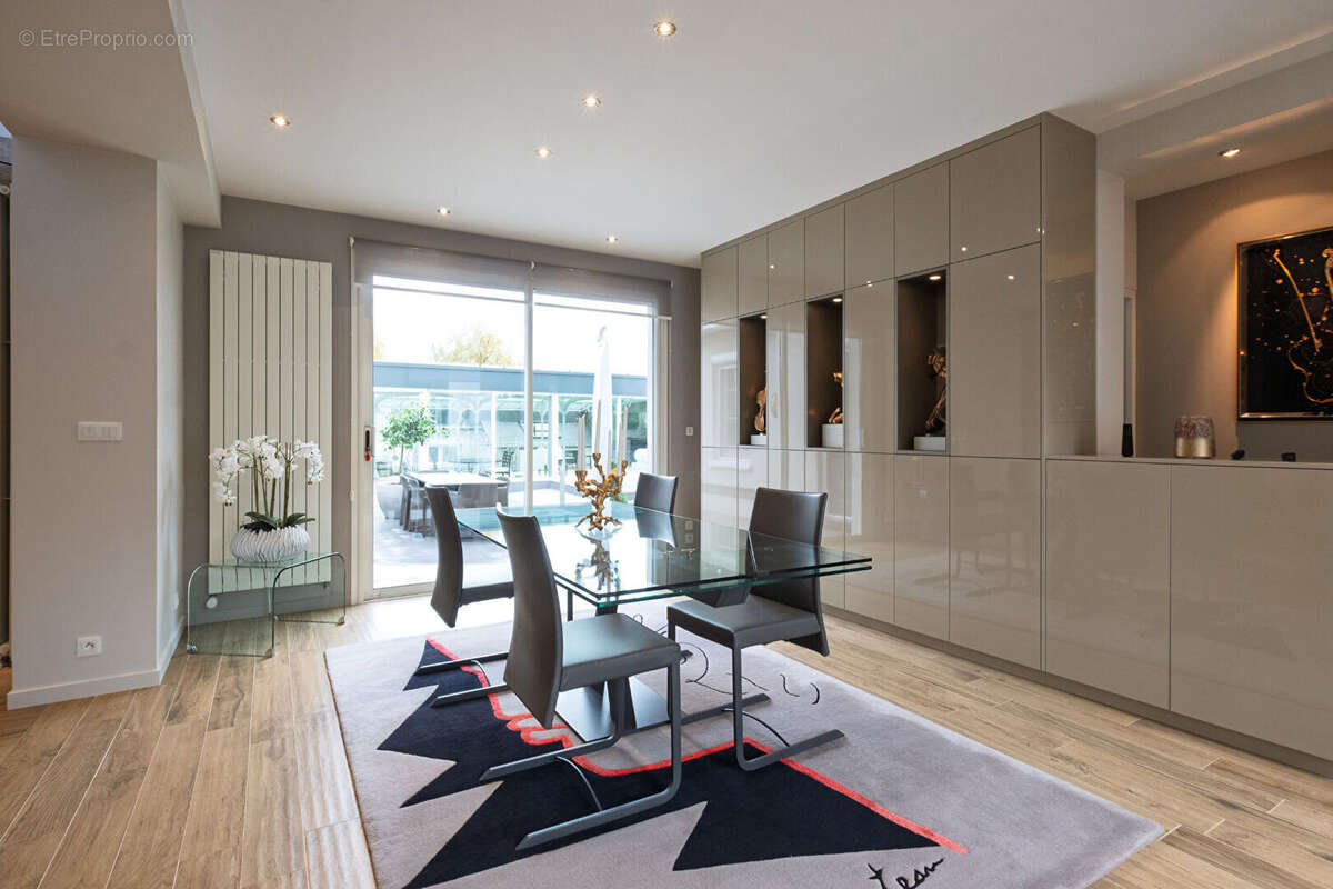 Maison à MONTIVILLIERS