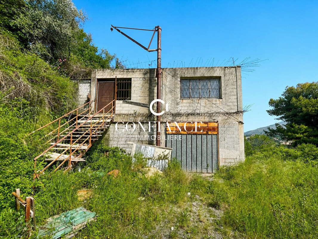 Maison à COLOMARS