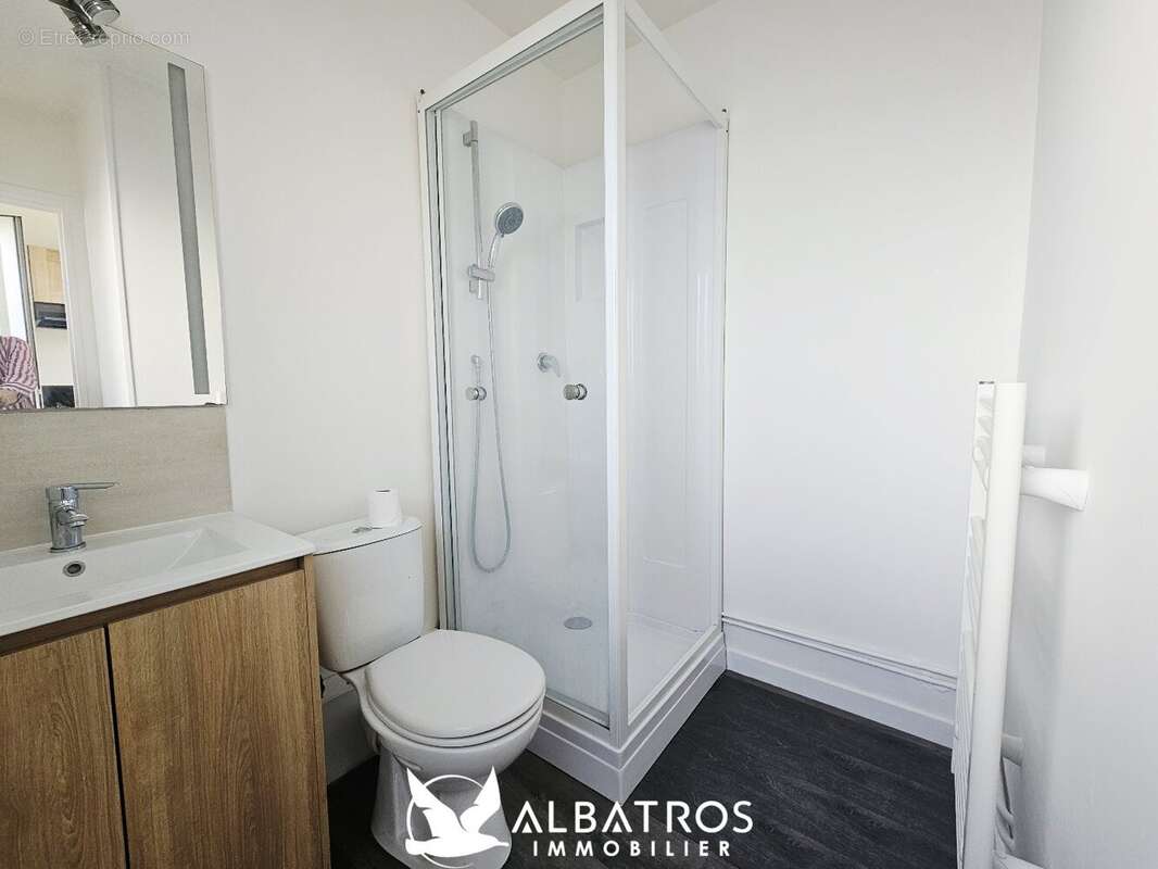 Appartement à COLLEVILLE-MONTGOMERY