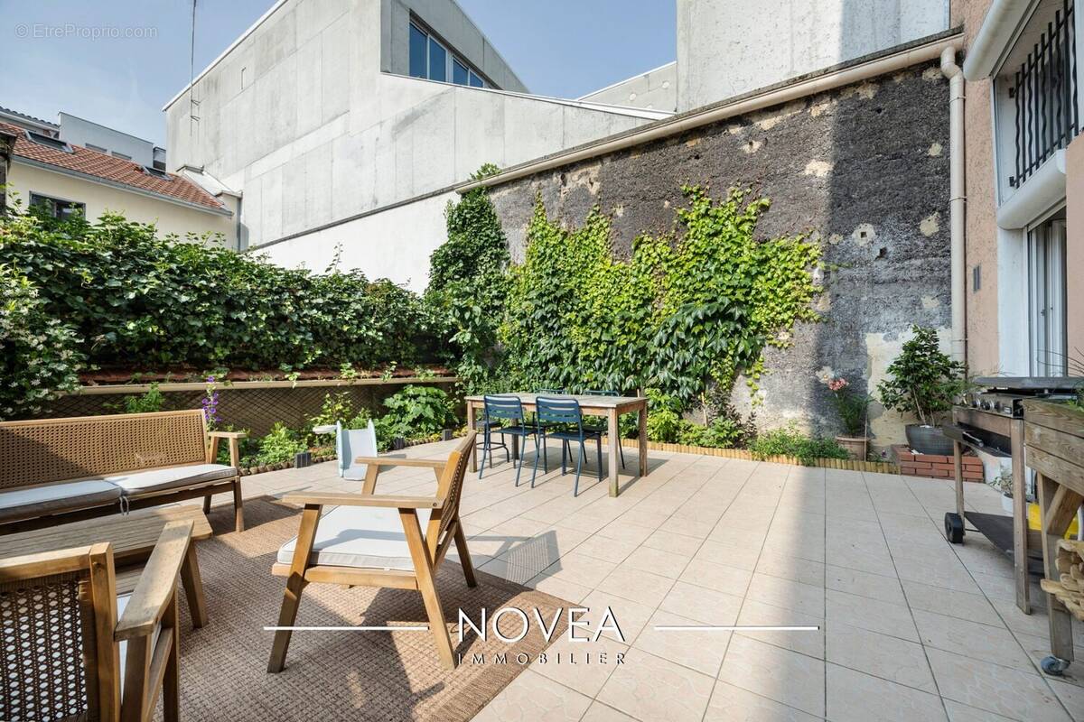 Appartement à OULLINS